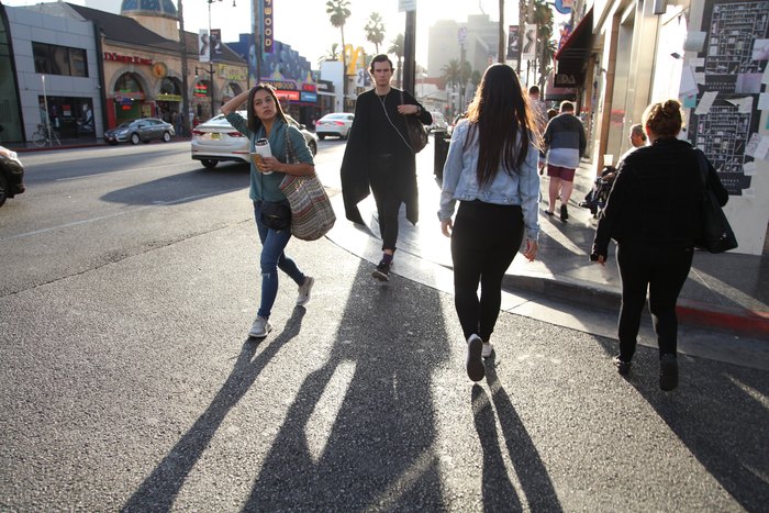 LA